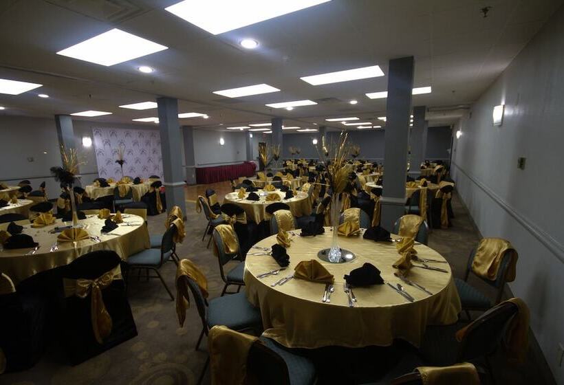 Atrium Hotel And Suites Dfw Airport