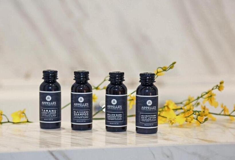 هتل Caravelle Saigon