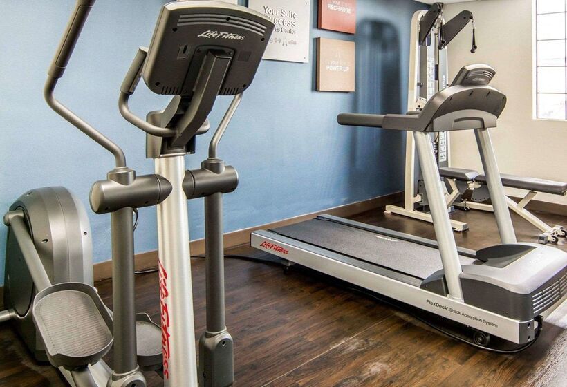 فندق Comfort Suites Fredericksburg South