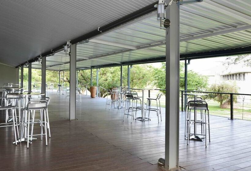 호텔 Cresta Lodge Harare