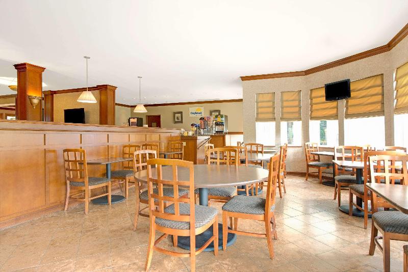 酒店 Days Inn By Wyndham St. Louis/westport Mo