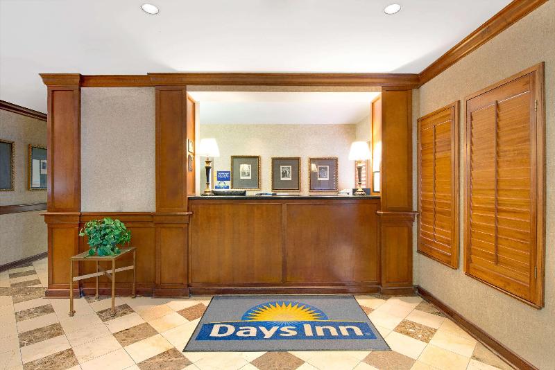 酒店 Days Inn By Wyndham St. Louis/westport Mo