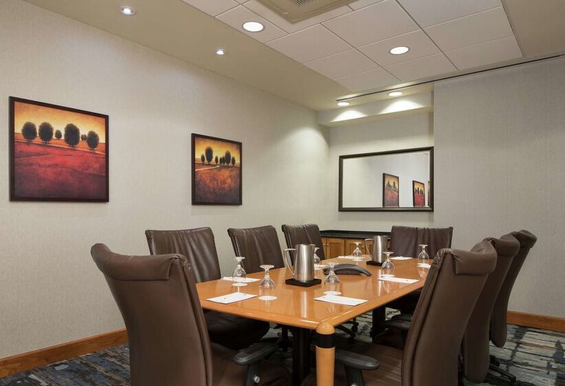 Doubletree By Hilton Hotel Syracuse