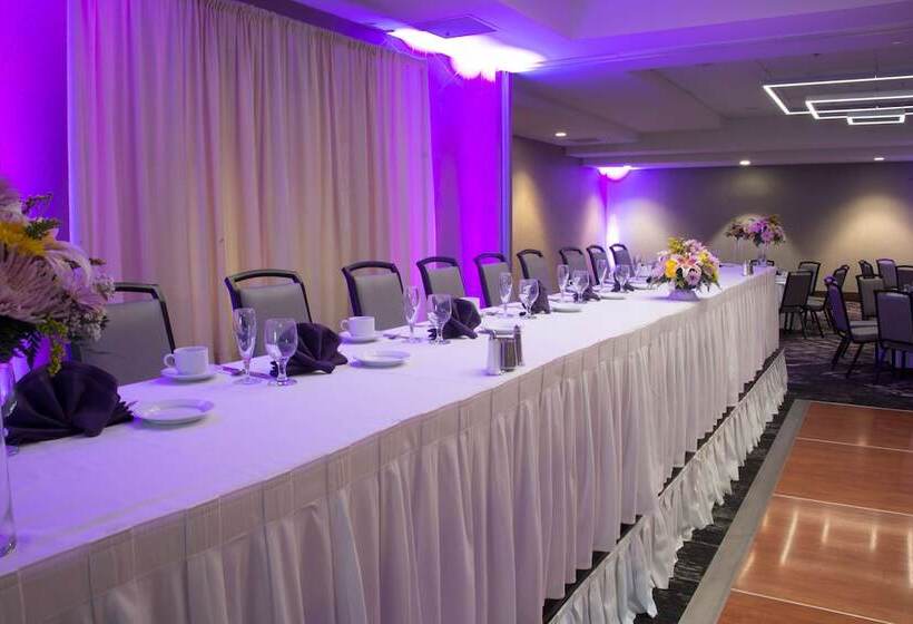 Doubletree By Hilton Hotel Syracuse