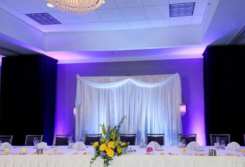 Doubletree By Hilton Hotel Syracuse