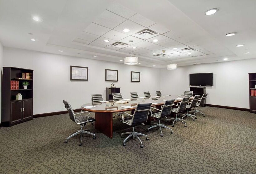 فندق Doubletree By Hilton Downtown Wilmington   Legal District