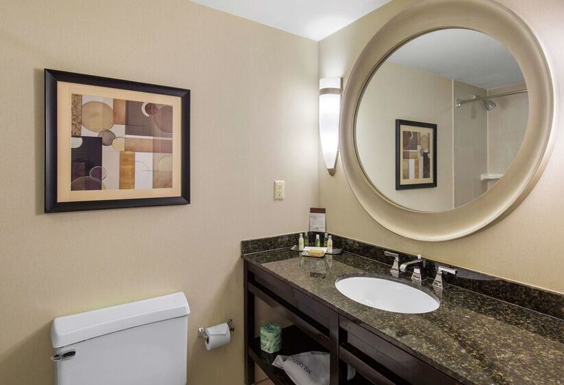 فندق Doubletree By Hilton Downtown Wilmington   Legal District