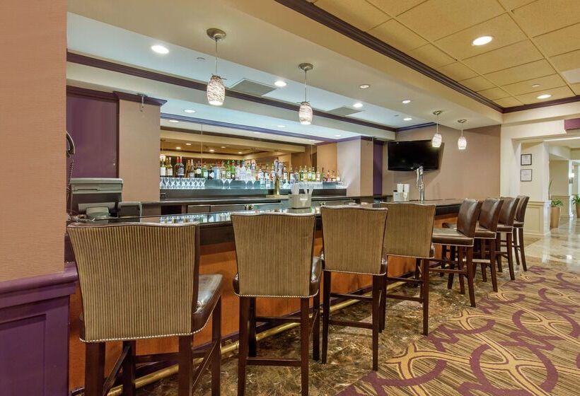 فندق Doubletree By Hilton Downtown Wilmington   Legal District