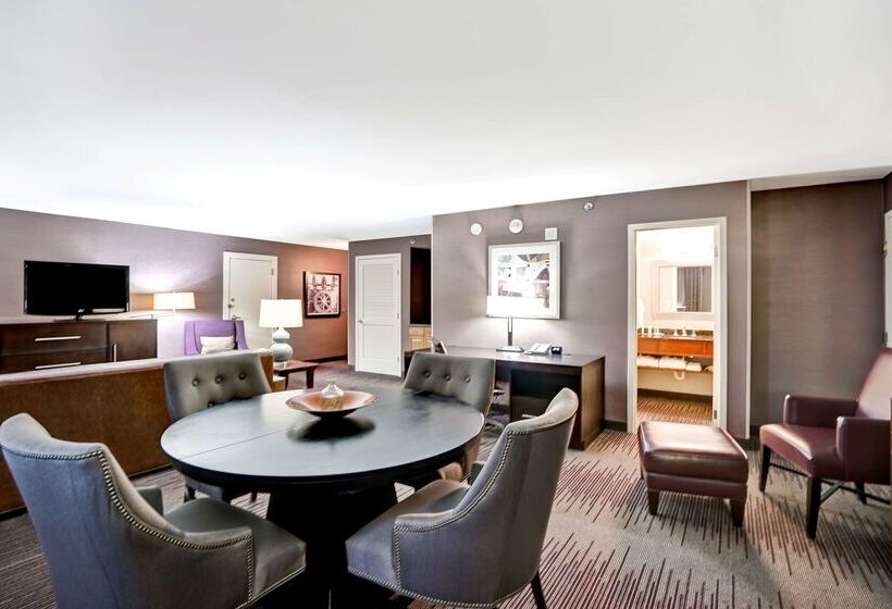 فندق Doubletree By Hilton Downtown Wilmington   Legal District