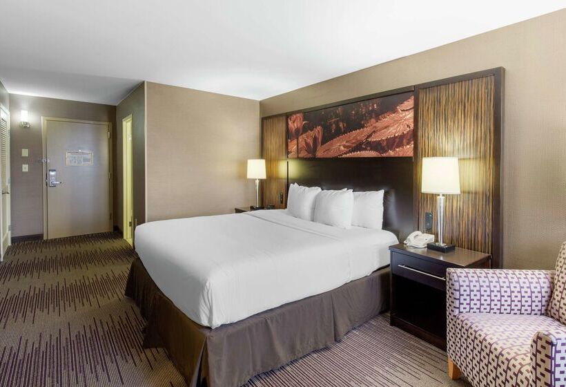 فندق Doubletree By Hilton Downtown Wilmington   Legal District