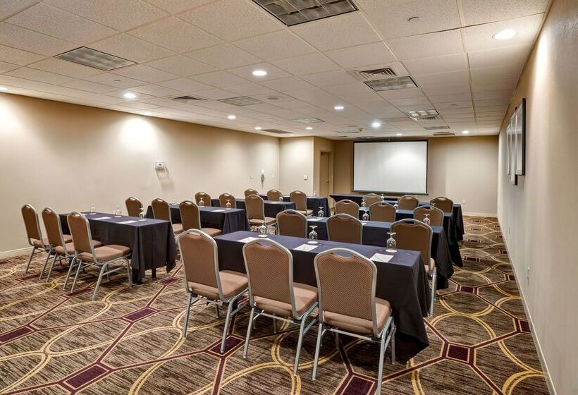 فندق Doubletree By Hilton Downtown Wilmington   Legal District