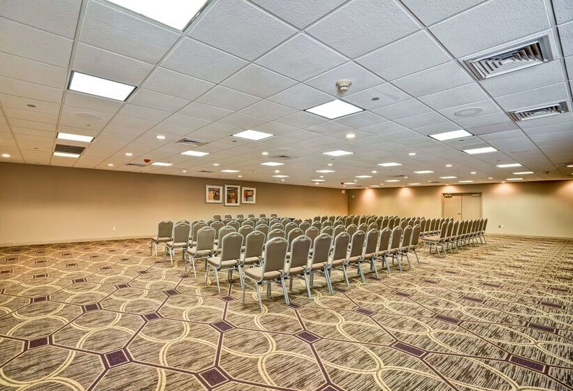 فندق Doubletree By Hilton Downtown Wilmington   Legal District