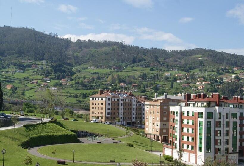 هتل El Retiro De Cardea