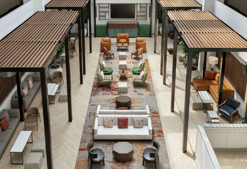 فندق Embassy Suites By Hilton Philadelphia Valley Forge