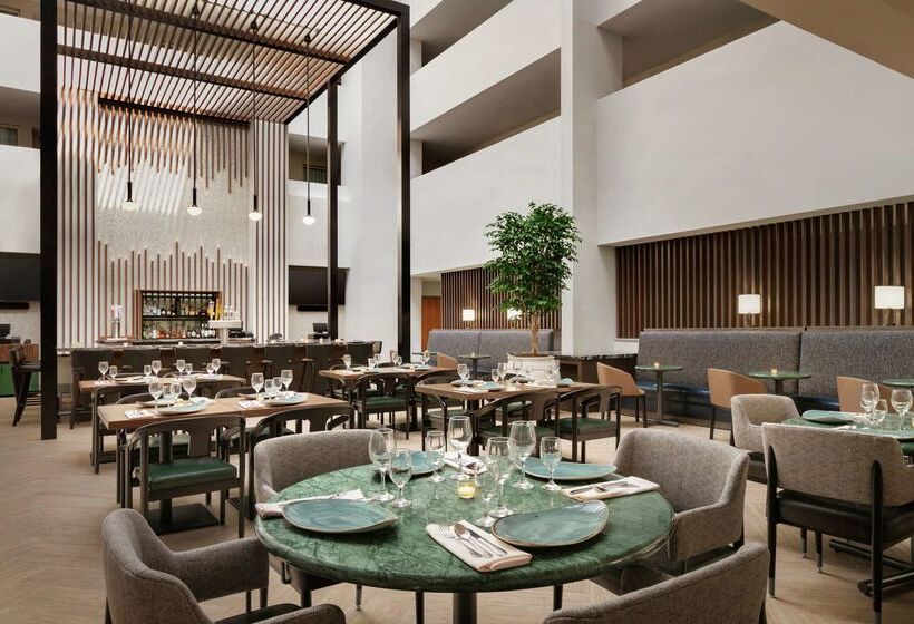 בית מלון כפרי Embassy Suites By Hilton Philadelphia Valley Forge