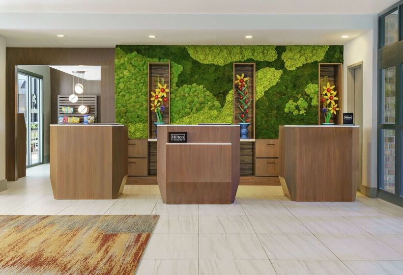 فندق Embassy Suites By Hilton Philadelphia Valley Forge