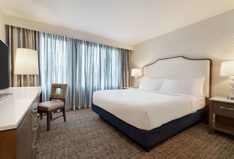فندق Embassy Suites By Hilton Philadelphia Valley Forge