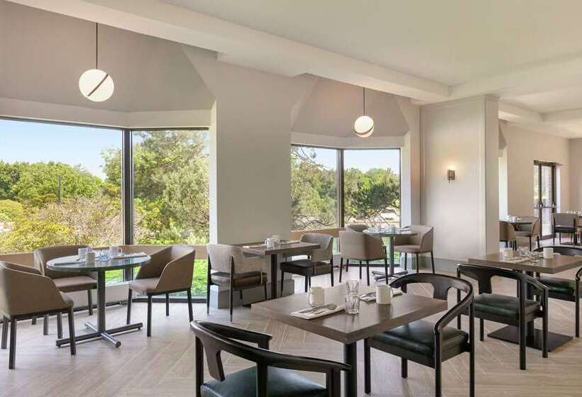 فندق Embassy Suites By Hilton Philadelphia Valley Forge