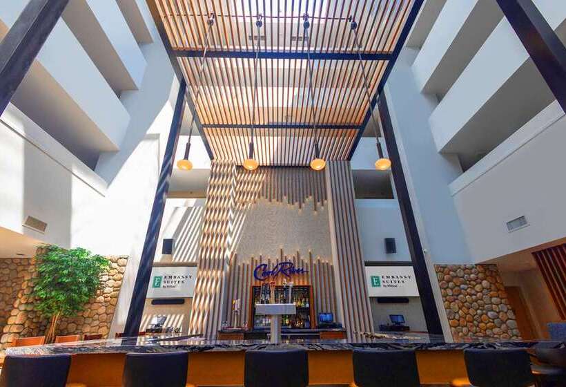 فندق Embassy Suites By Hilton Philadelphia Valley Forge