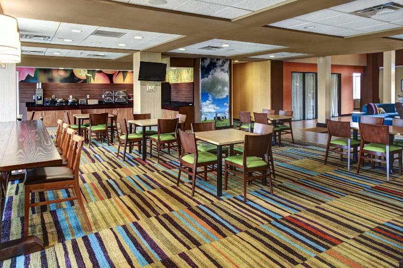 هتل Fairfield Inn & Suites By Marriott Anniston Oxford