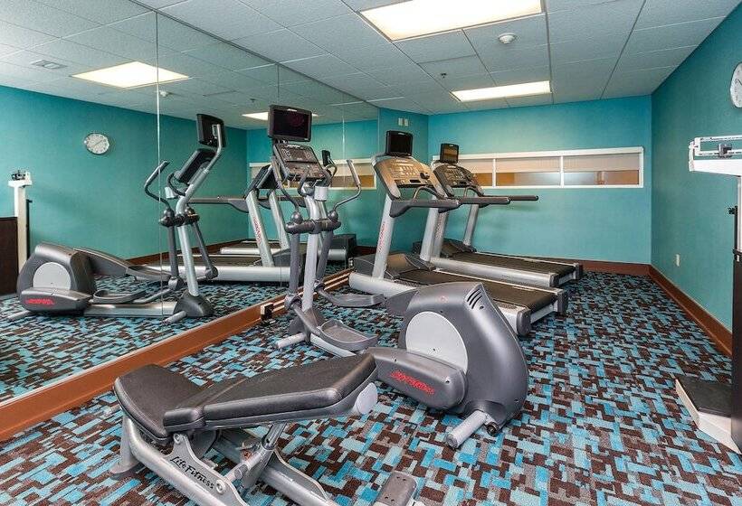 هتل Fairfield Inn & Suites Des Moines West