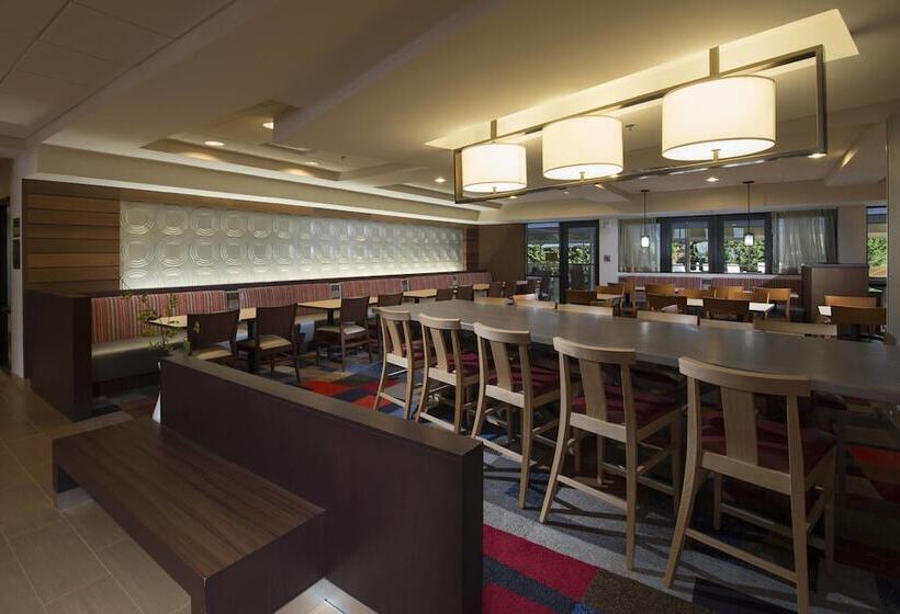 فندق Fairfield Inn & Suites By Marriott Lynchburg Liberty University