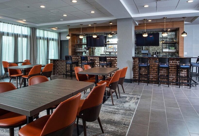 호텔 Four Points By Sheraton Appleton