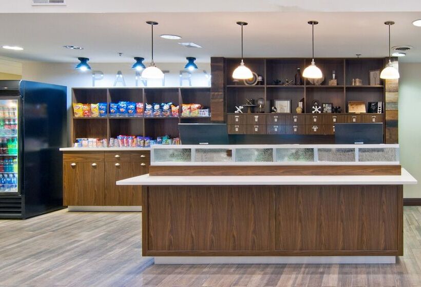 هتل Four Points By Sheraton Nashville Airport