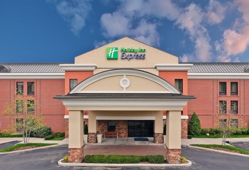 Holiday Inn Express Hotel & Suites Nashville Brentwood 65s