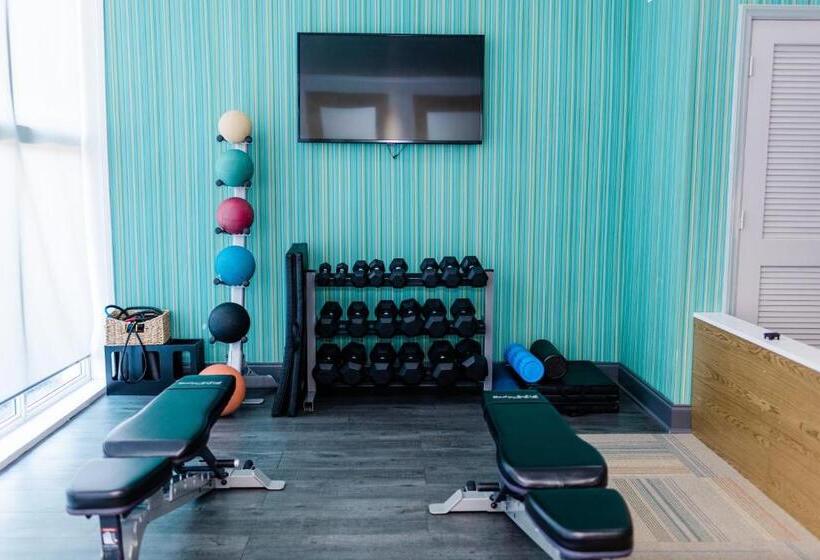 Отель Holiday Inn Express Columbia Ne Fort Jackson