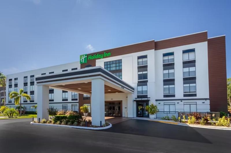 בית מלון כפרי Holiday Inn   Tampa North, An Ihg