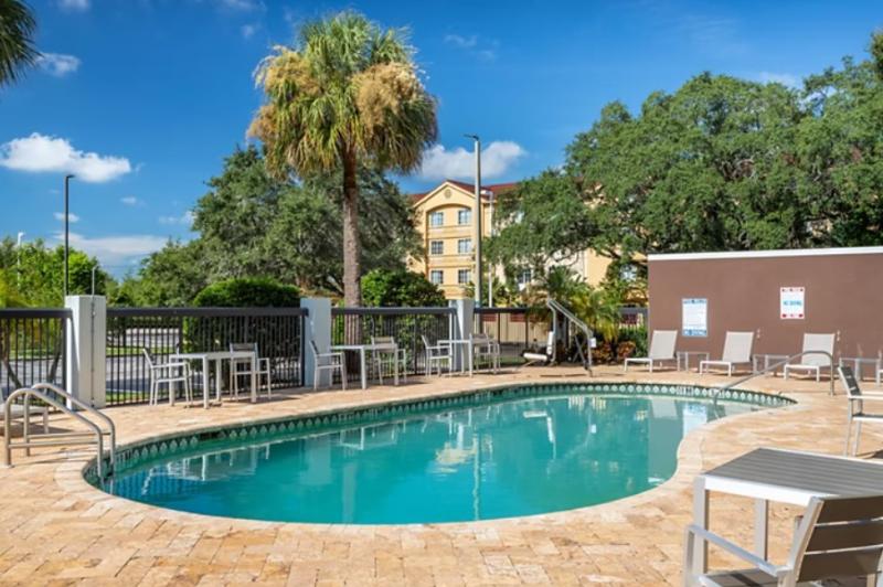 בית מלון כפרי Holiday Inn   Tampa North, An Ihg