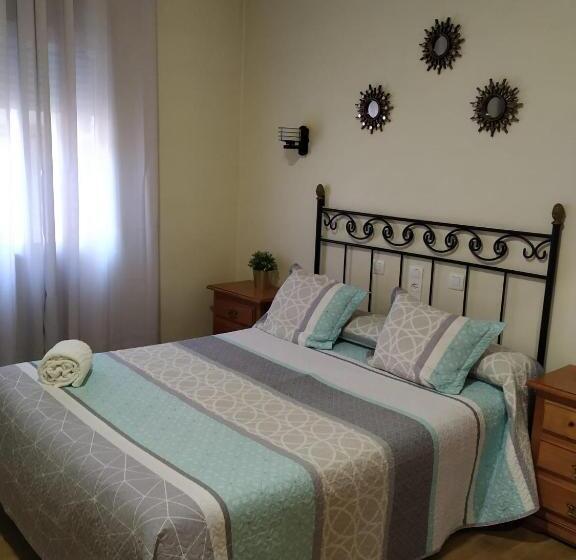 בית מלון כפרי Hostal Los Escudos