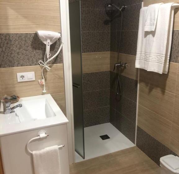 בית מלון כפרי Hostal Los Escudos