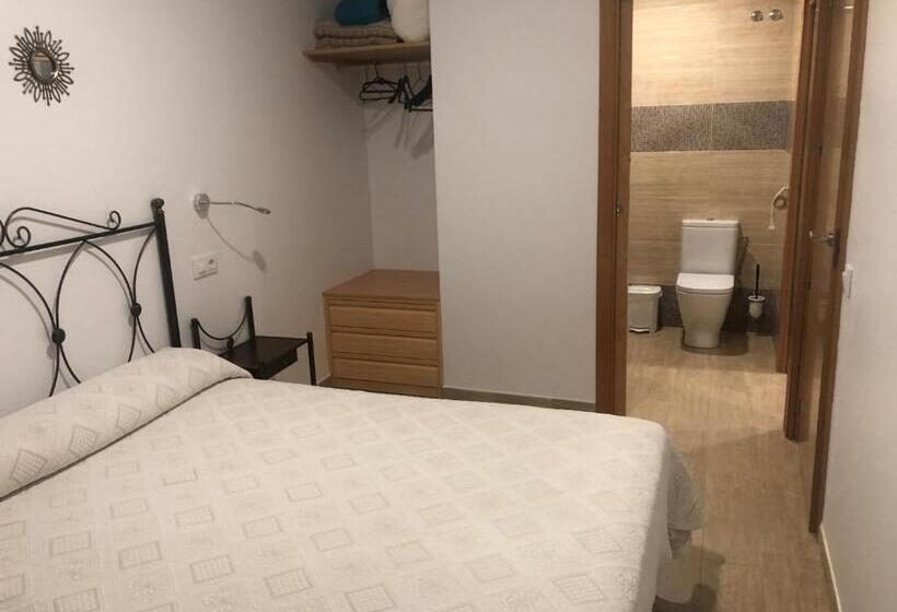 בית מלון כפרי Hostal Los Escudos