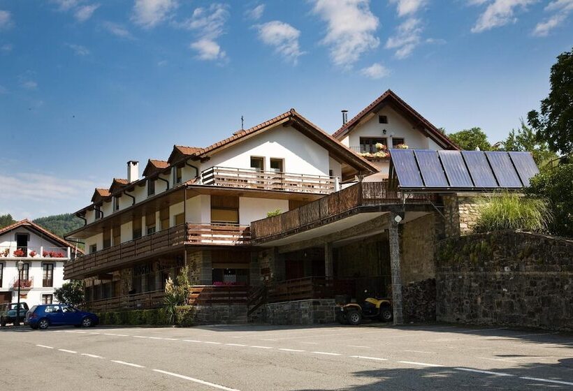 호텔 Hostal Salazar