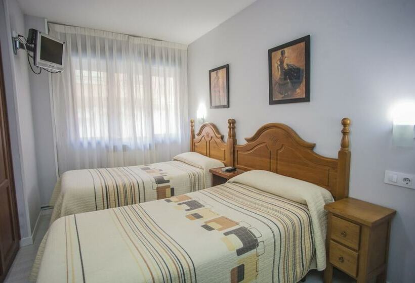 בית מלון כפרי Hostal Santa Barbara