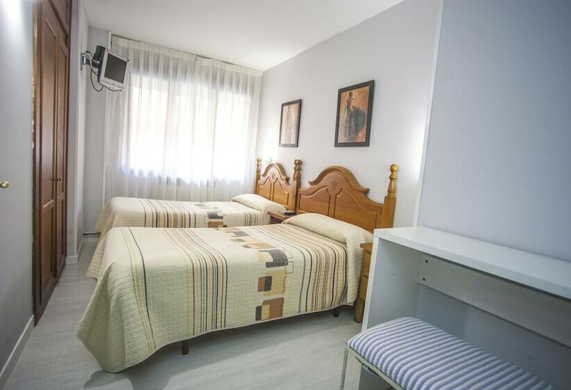 בית מלון כפרי Hostal Santa Barbara