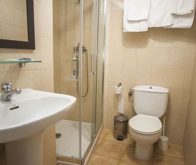 בית מלון כפרי Hostal Santa Barbara