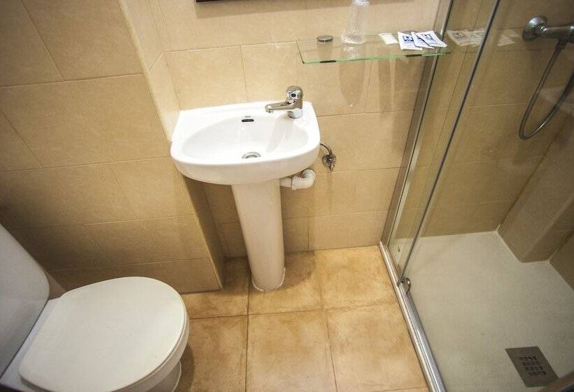 בית מלון כפרי Hostal Santa Barbara