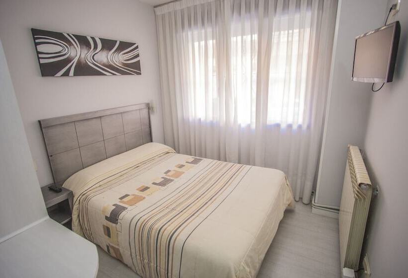 בית מלון כפרי Hostal Santa Barbara