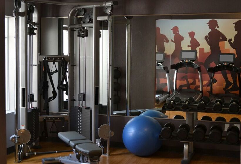 هتل Hyatt House San Diego Sorrento Mesa