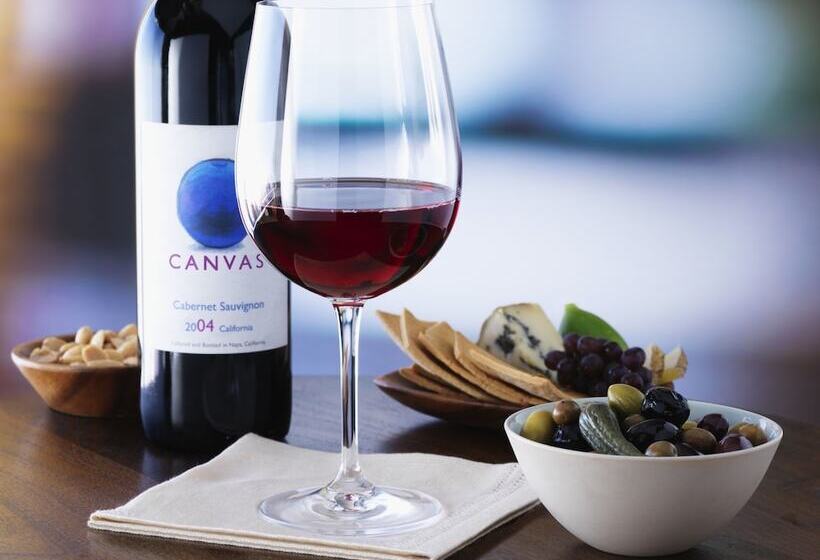 هتل Hyatt House San Diego Sorrento Mesa