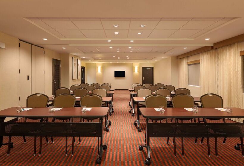 فندق Hyatt Place Phoenix Chandler Fashion Center