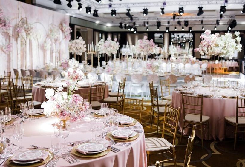 هتل Hyatt Regency Belgrade