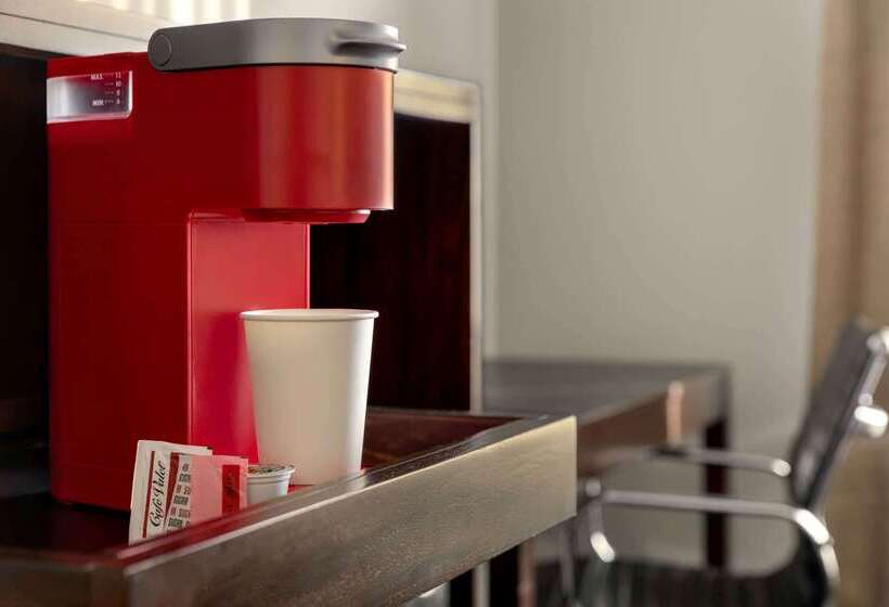 בית מלון כפרי Iban Dallas Park Central , Trademark By Wyndham