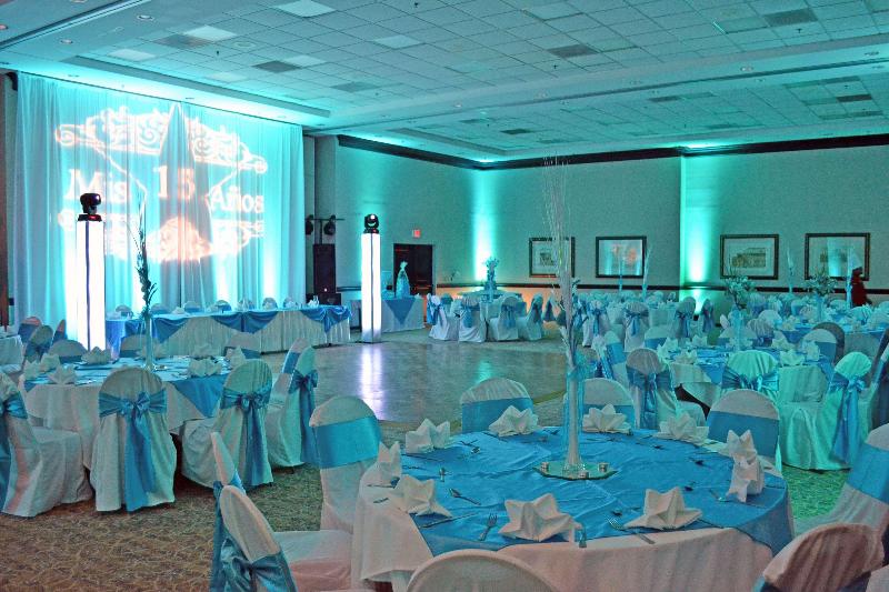 בית מלון כפרי Iban Dallas Park Central , Trademark By Wyndham