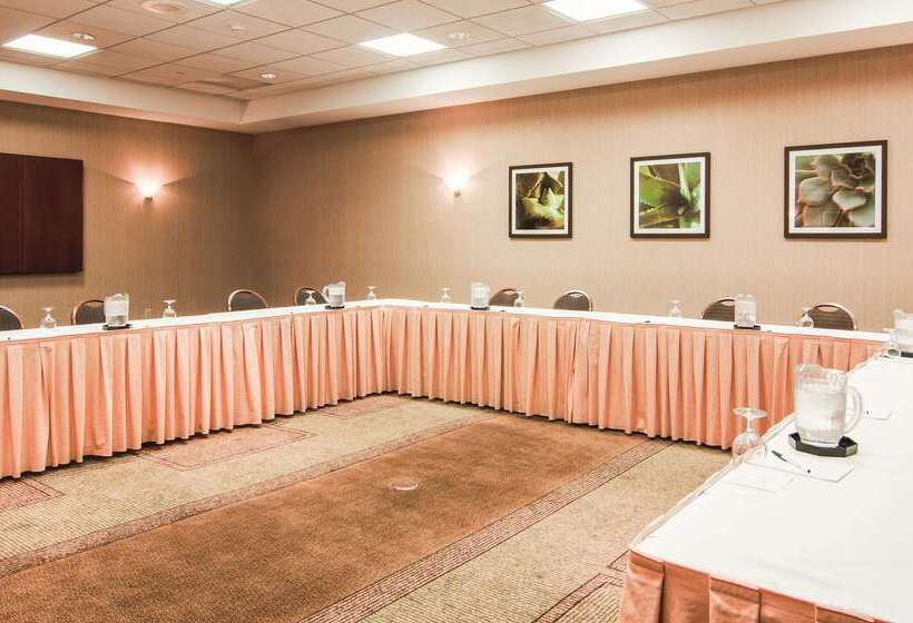 فندق La Quinta By Wyndham Bannockburn Deerfield