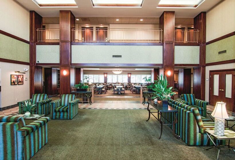 فندق La Quinta By Wyndham Bannockburn Deerfield