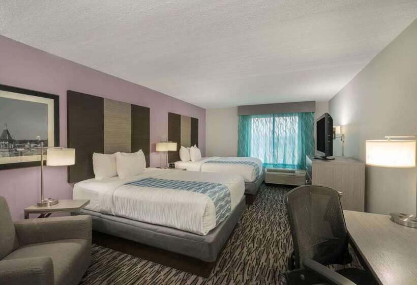 בית מלון כפרי La Quinta By Wyndham Clarksville